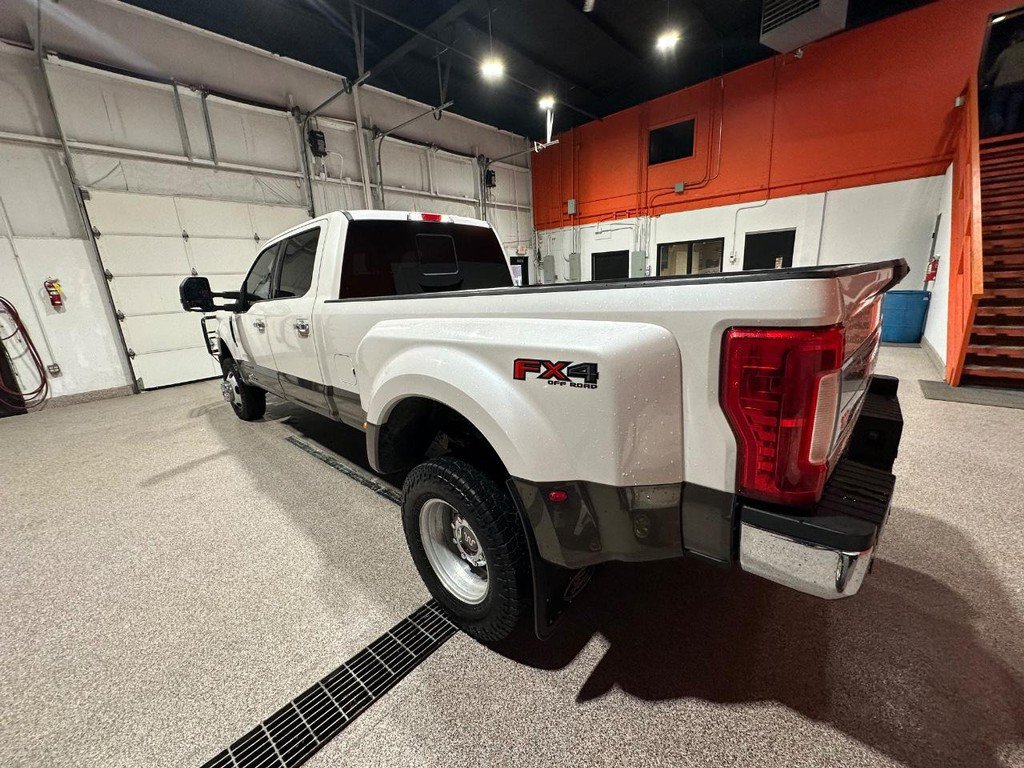 Used 2017 Ford F350 King Ranch w/ Chrome Package AWD/4WD image 3