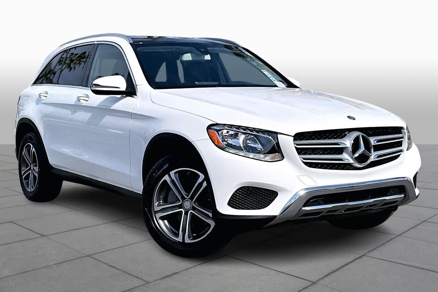 Used 2016 Mercedes-Benz GLC 300 image 2