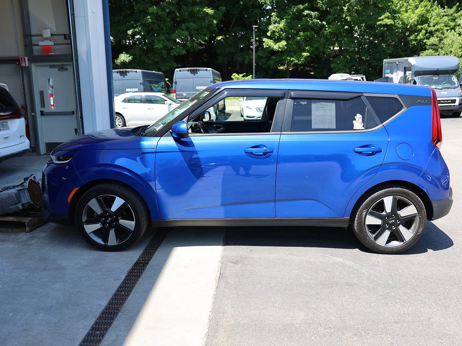 Used 2020 Kia Soul EX w/ Option Group 015 FWD image 3