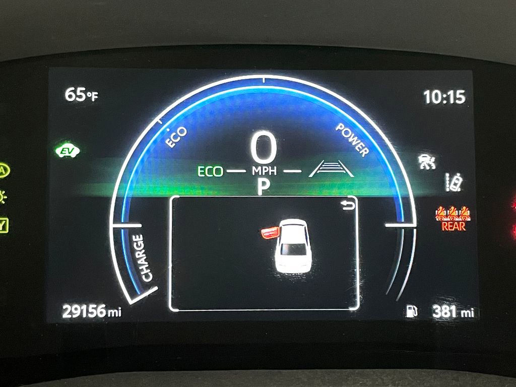 Used 2025 Toyota Camry SE image 25