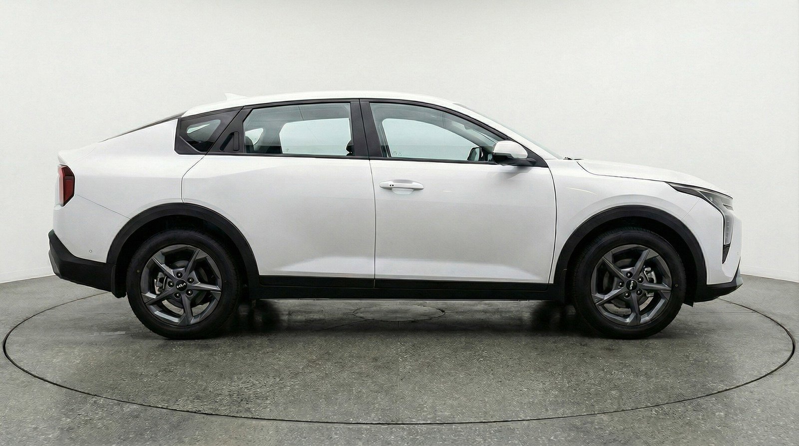 Used 2025 Kia K4 FWD image 8
