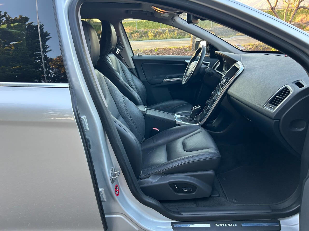 Used 2014 Volvo XC60 3.2 image 31