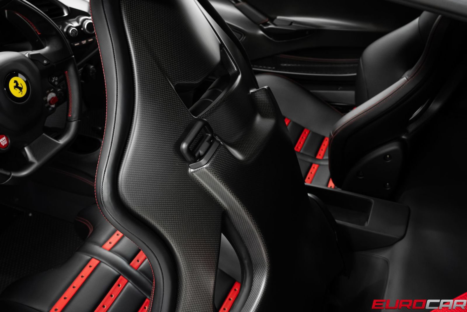 Used 2019 Ferrari 488 Pista Coupe RWD image 45