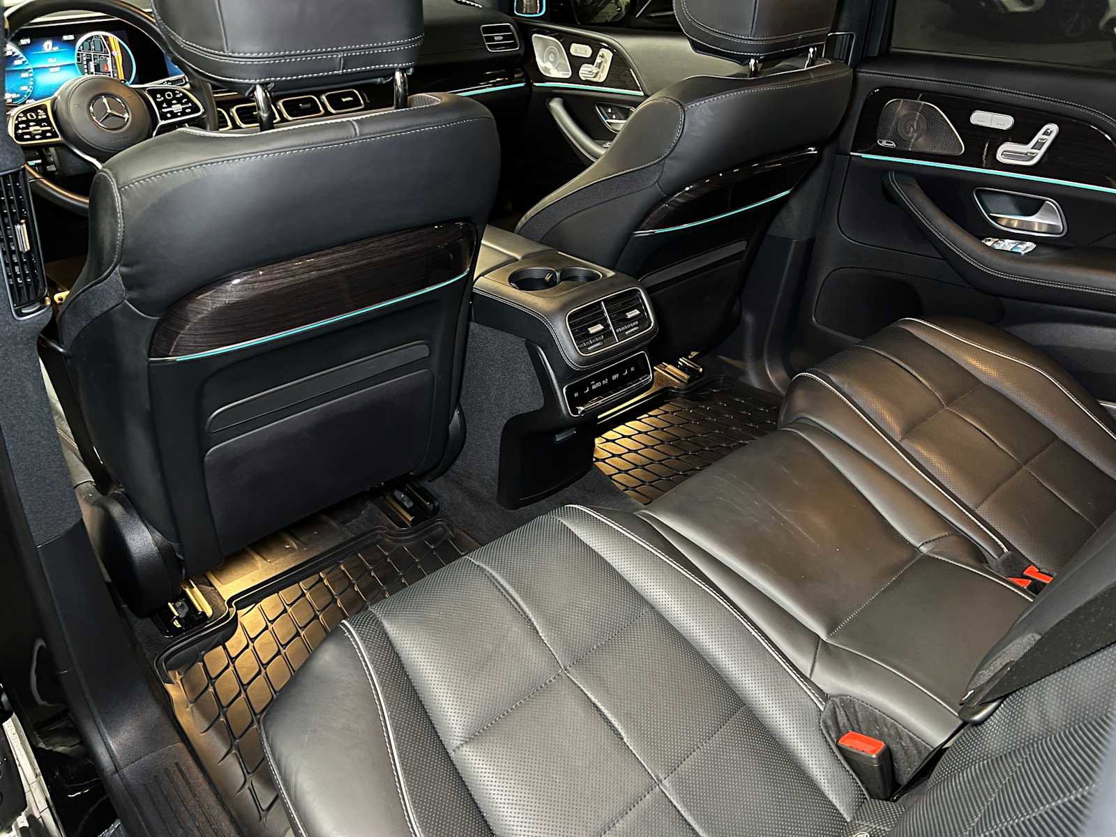 Used 2023 Mercedes-Benz GLS 580 4MATIC image 19