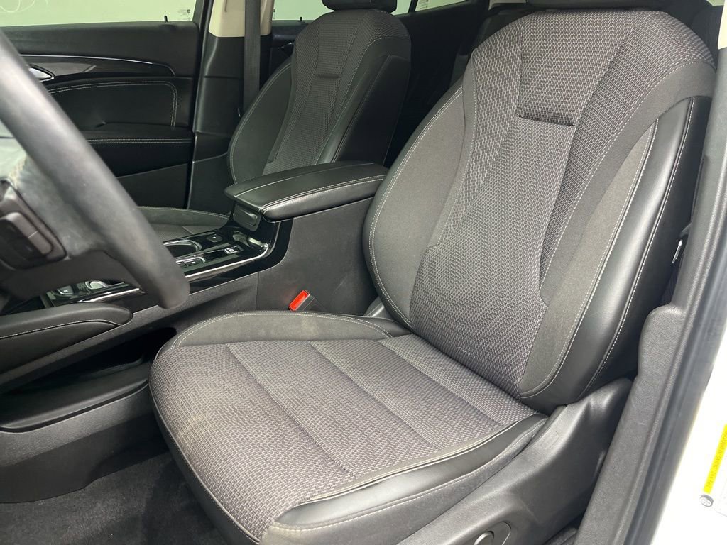 Used 2021 Buick Envision Preferred FWD image 19
