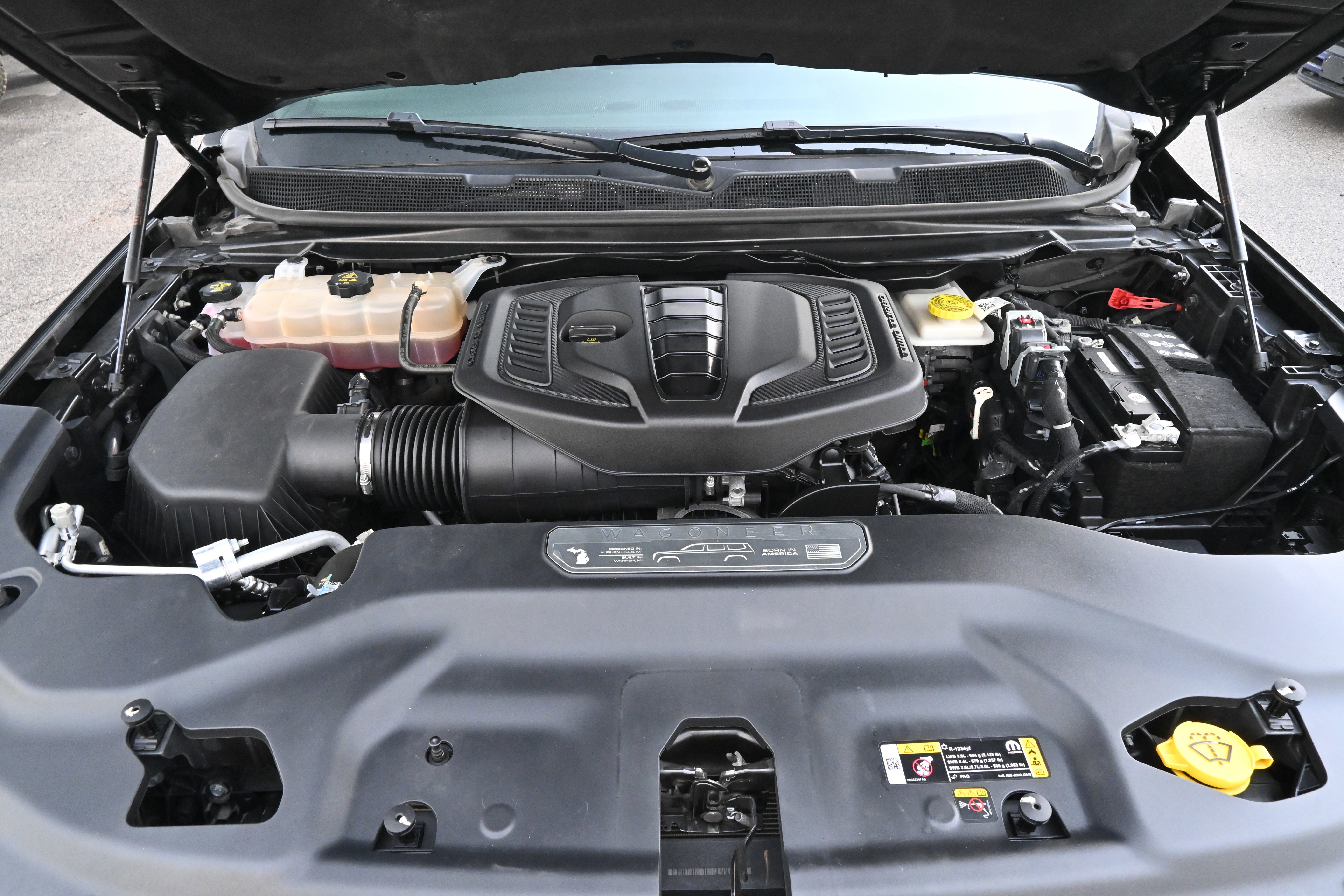 Used 2024 Jeep Wagoneer Series II image 25