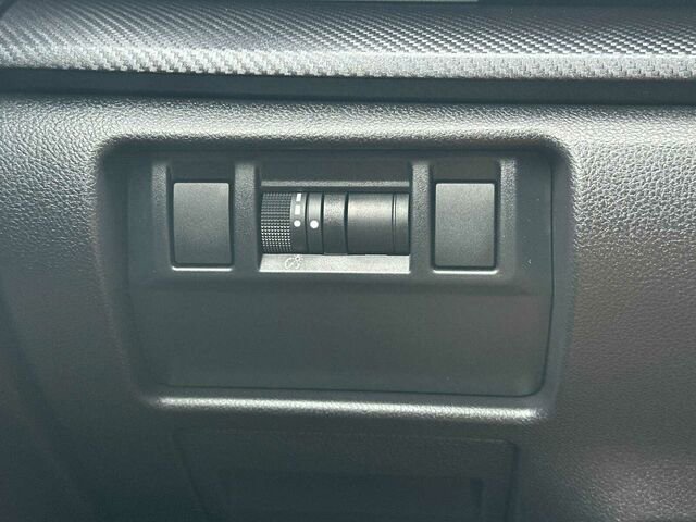 Certified 2024 Subaru Crosstrek 2.5i Sport image 31