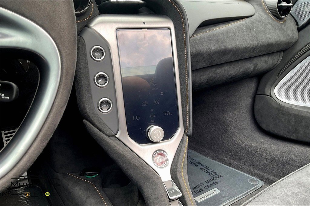 Used 2024 McLaren 750S Spider image 8