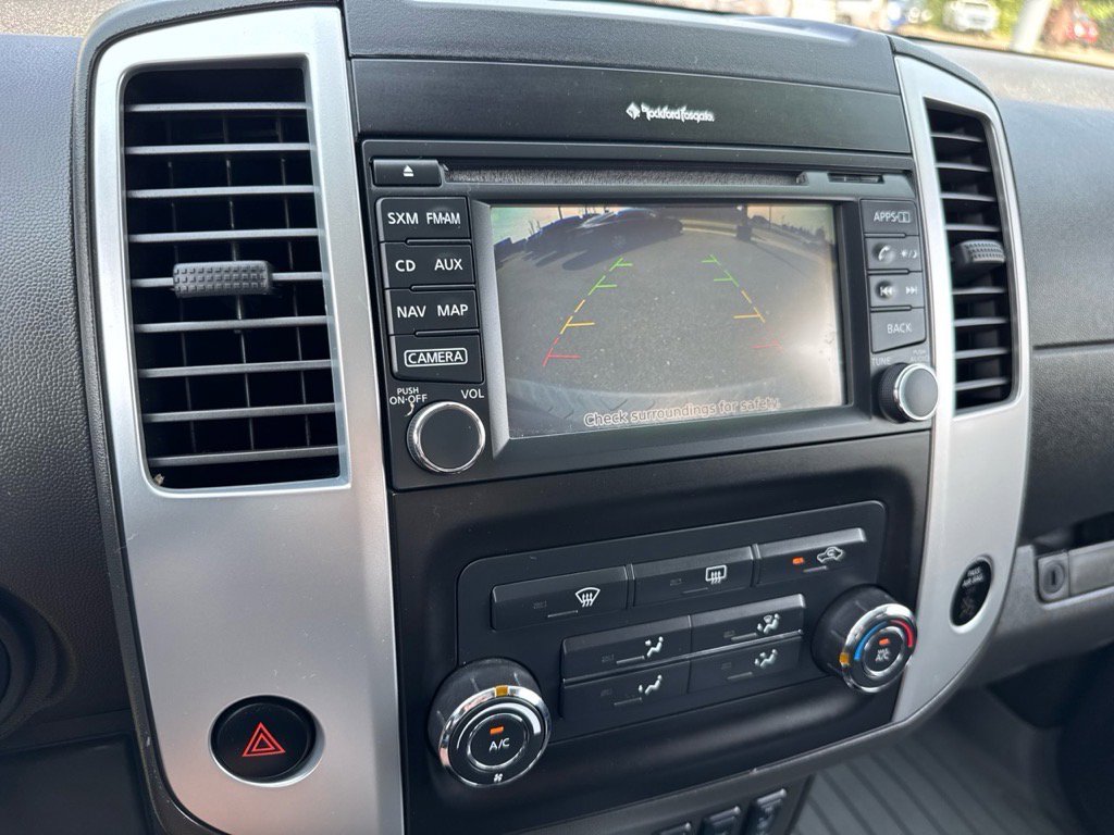Used 2015 Nissan Xterra PRO-4X image 12