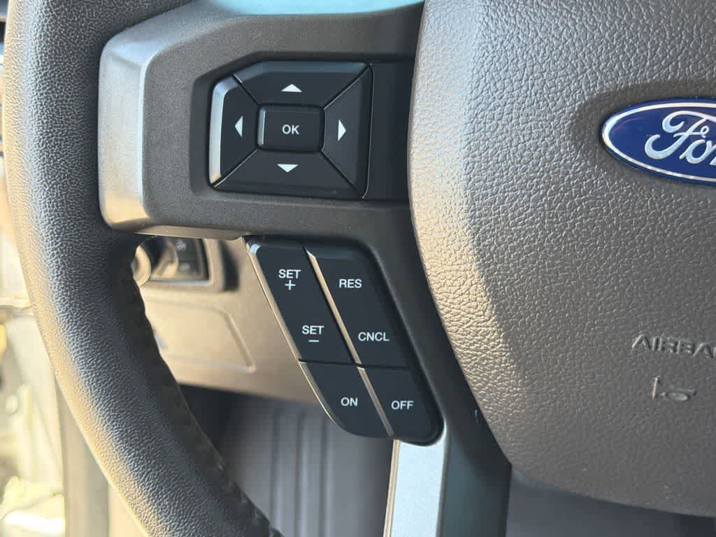Used 2020 Ford Expedition XLT w/ Equipment Group 202A RWD image 23