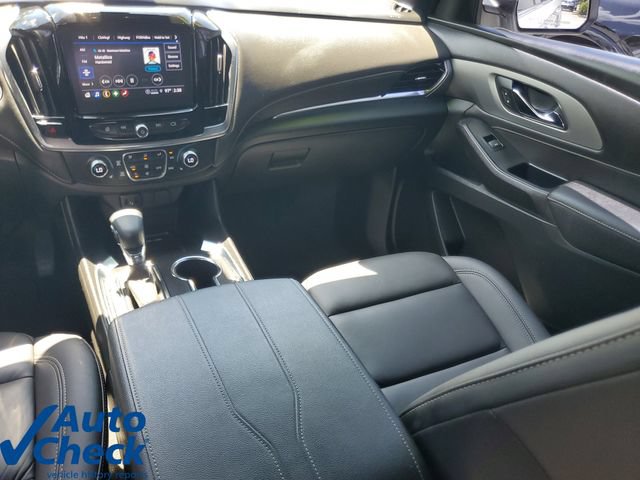 Used 2023 Chevrolet Traverse LT FWD image 18
