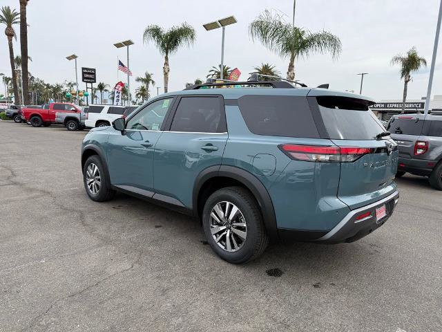 New 2026 Nissan Pathfinder SL AWD/4WD image 4