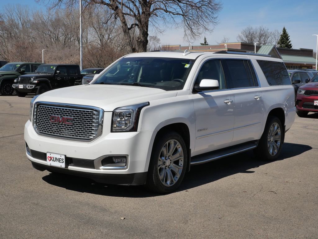 Used 2016 GMC Yukon XL Denali w/ Open Road Package image 4