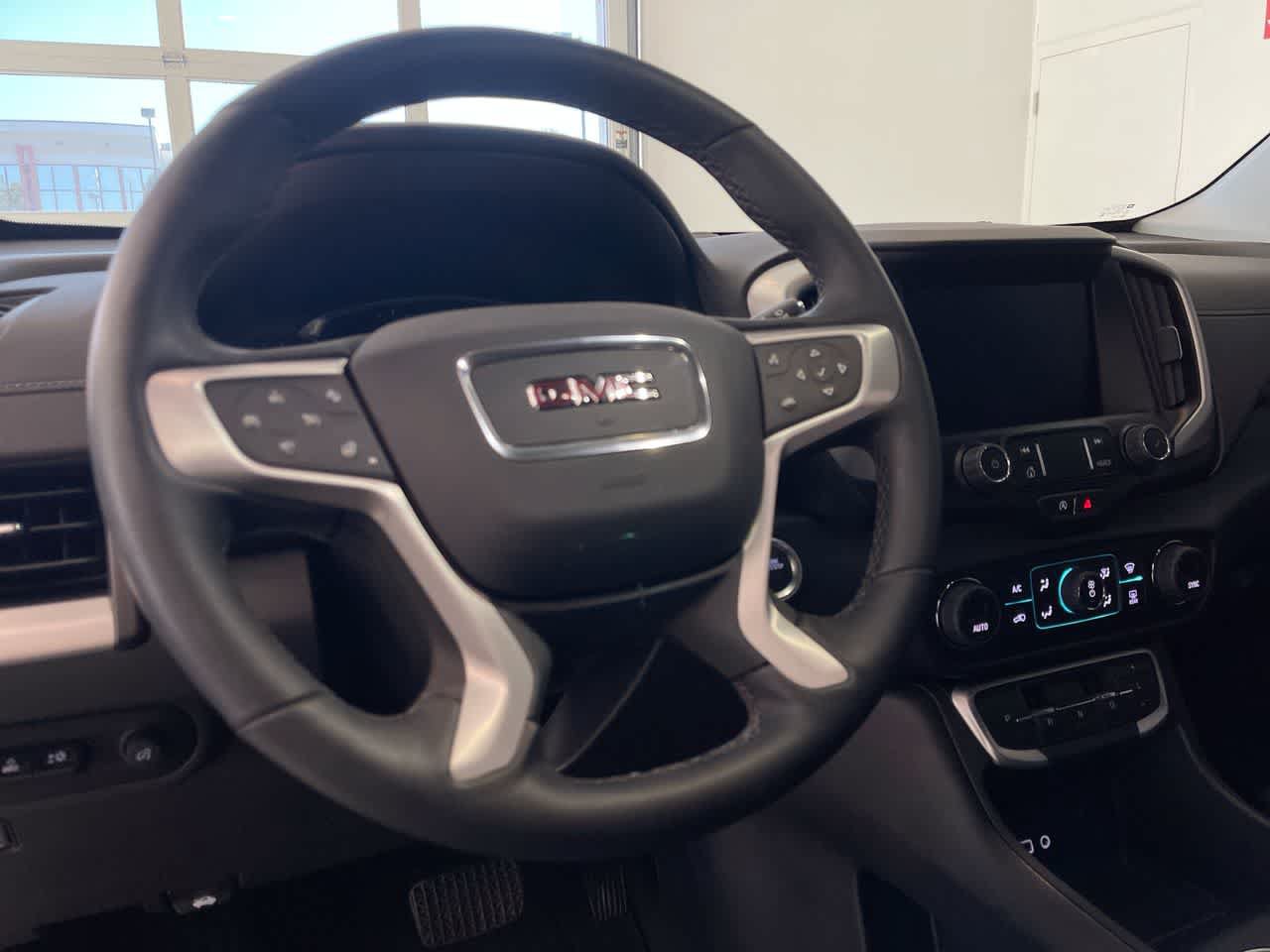 Used 2024 GMC Terrain SLT w/ Tech Package AWD/4WD image 14