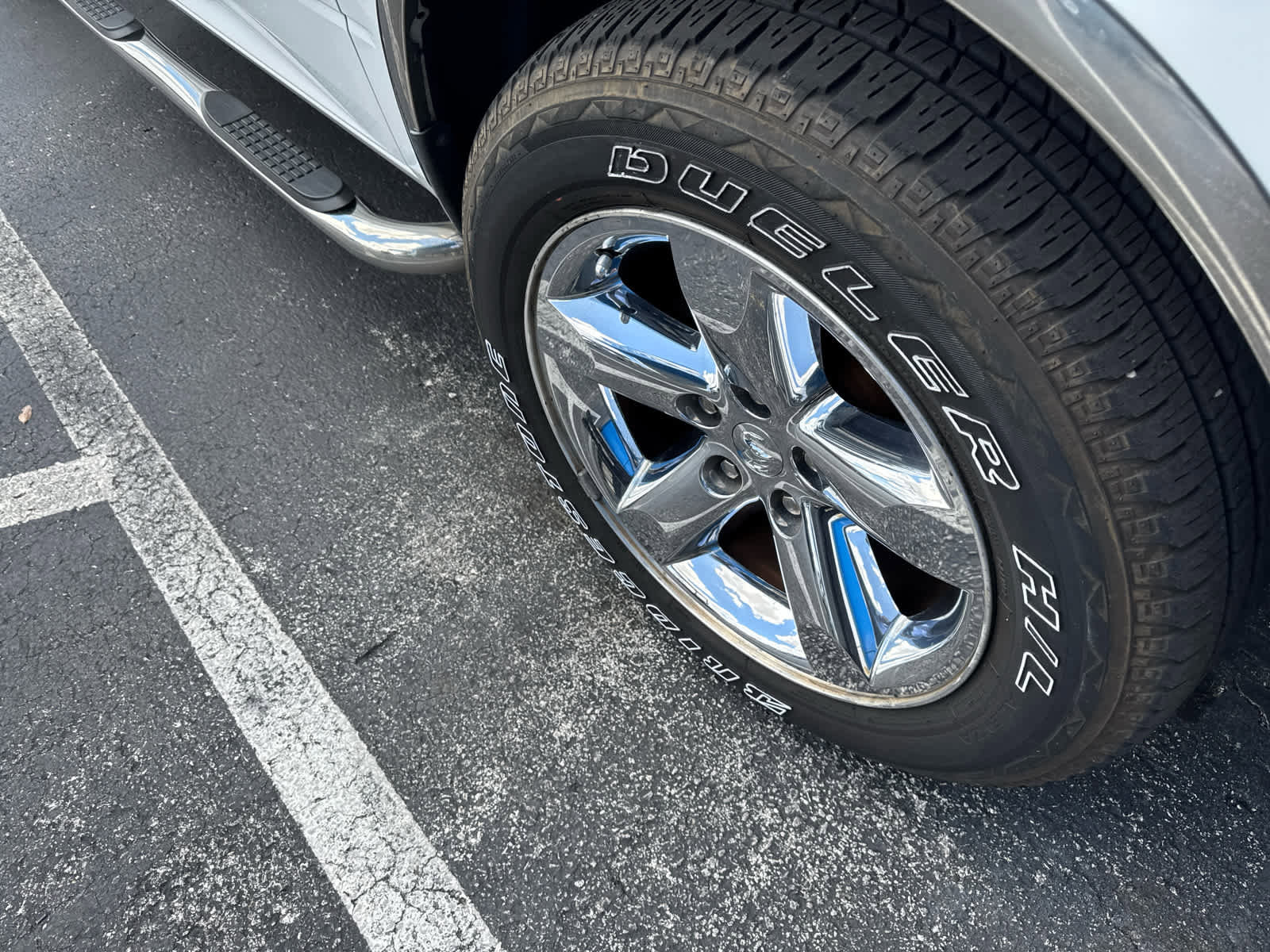 Used 2012 RAM 1500 Classic SLT RWD image 4