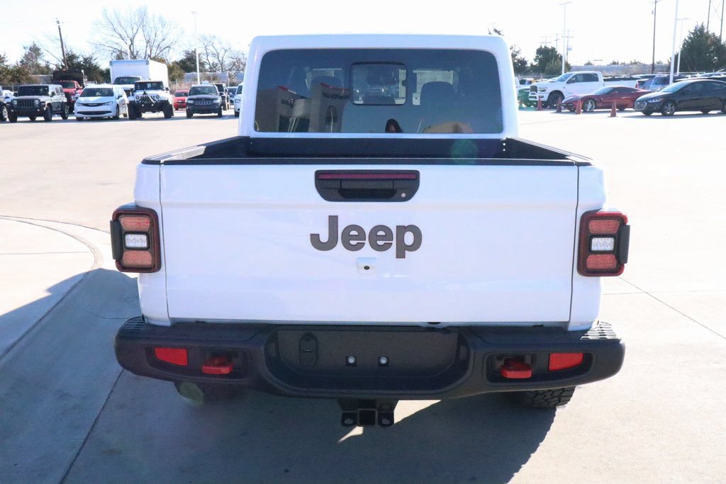 New 2026 Jeep Gladiator Rubicon w/ Steel Power Dome Hood Package AWD/4WD image 21