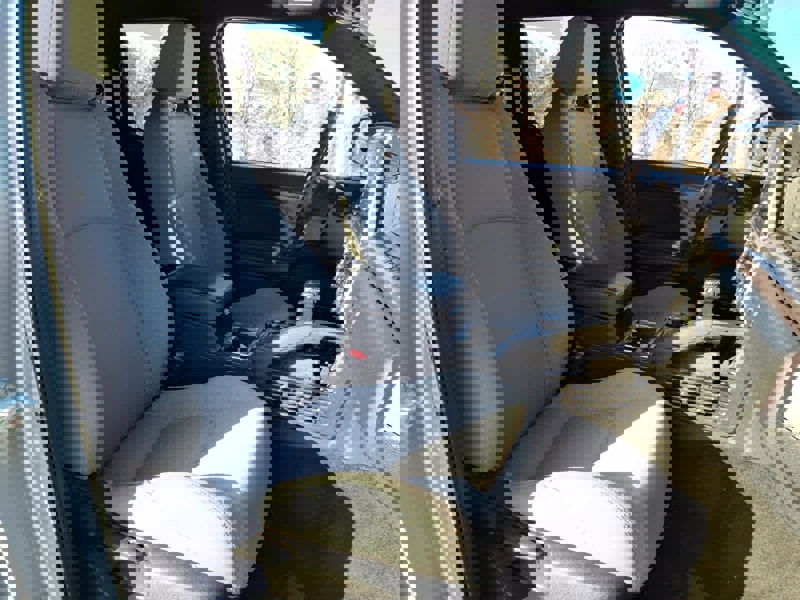 Used 2025 Toyota Tacoma SR5 image 9