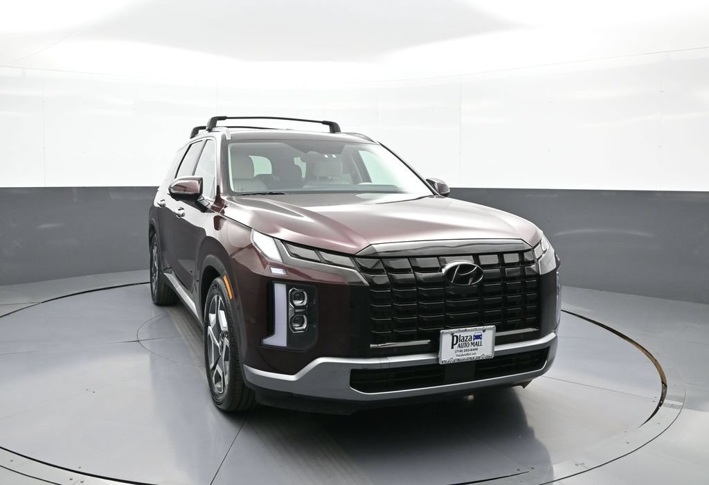 Used 2024 Hyundai Palisade Limited AWD/4WD image 3