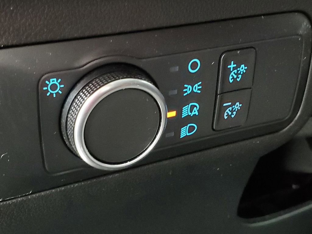 Used 2022 Ford Escape SE w/ Cold Weather Package AWD/4WD image 27