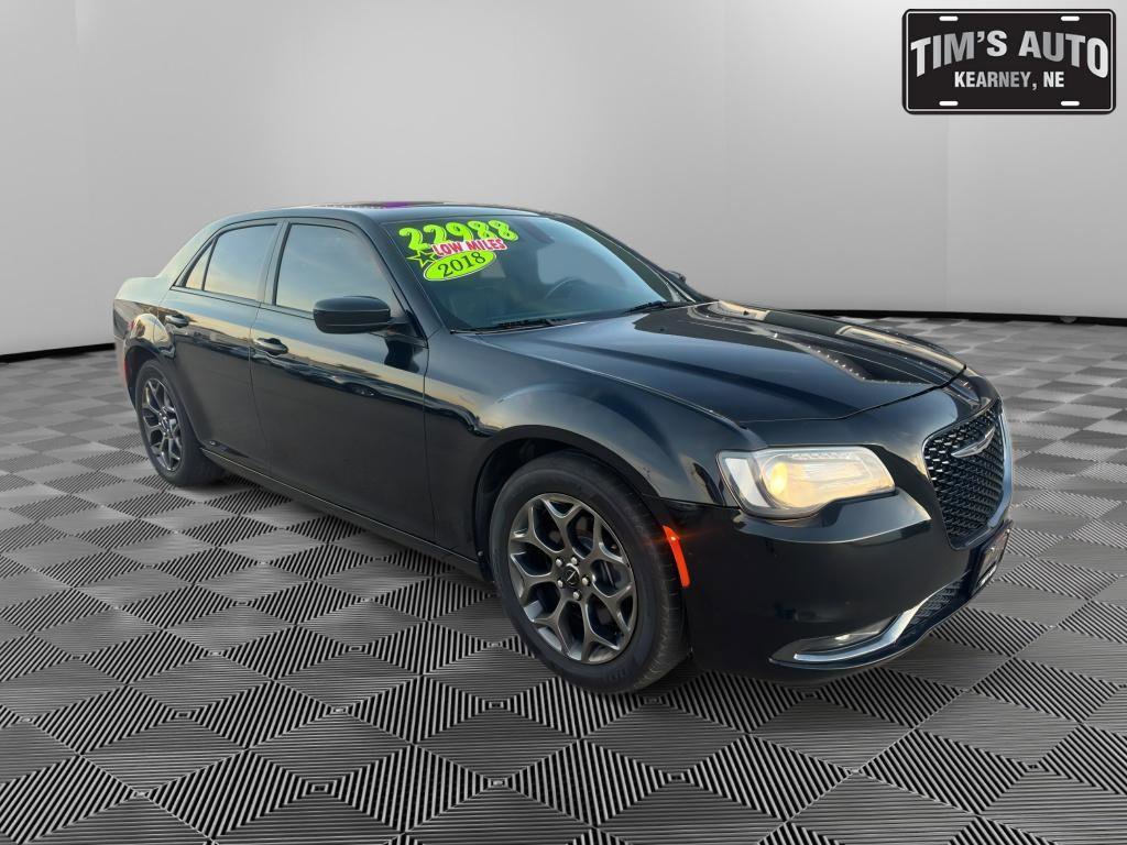 Used 2018 Chrysler 300 S AWD/4WD image 1