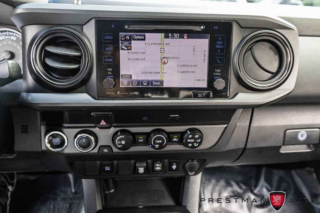 Used 2019 Toyota Tacoma TRD Off-Road AWD/4WD image 31