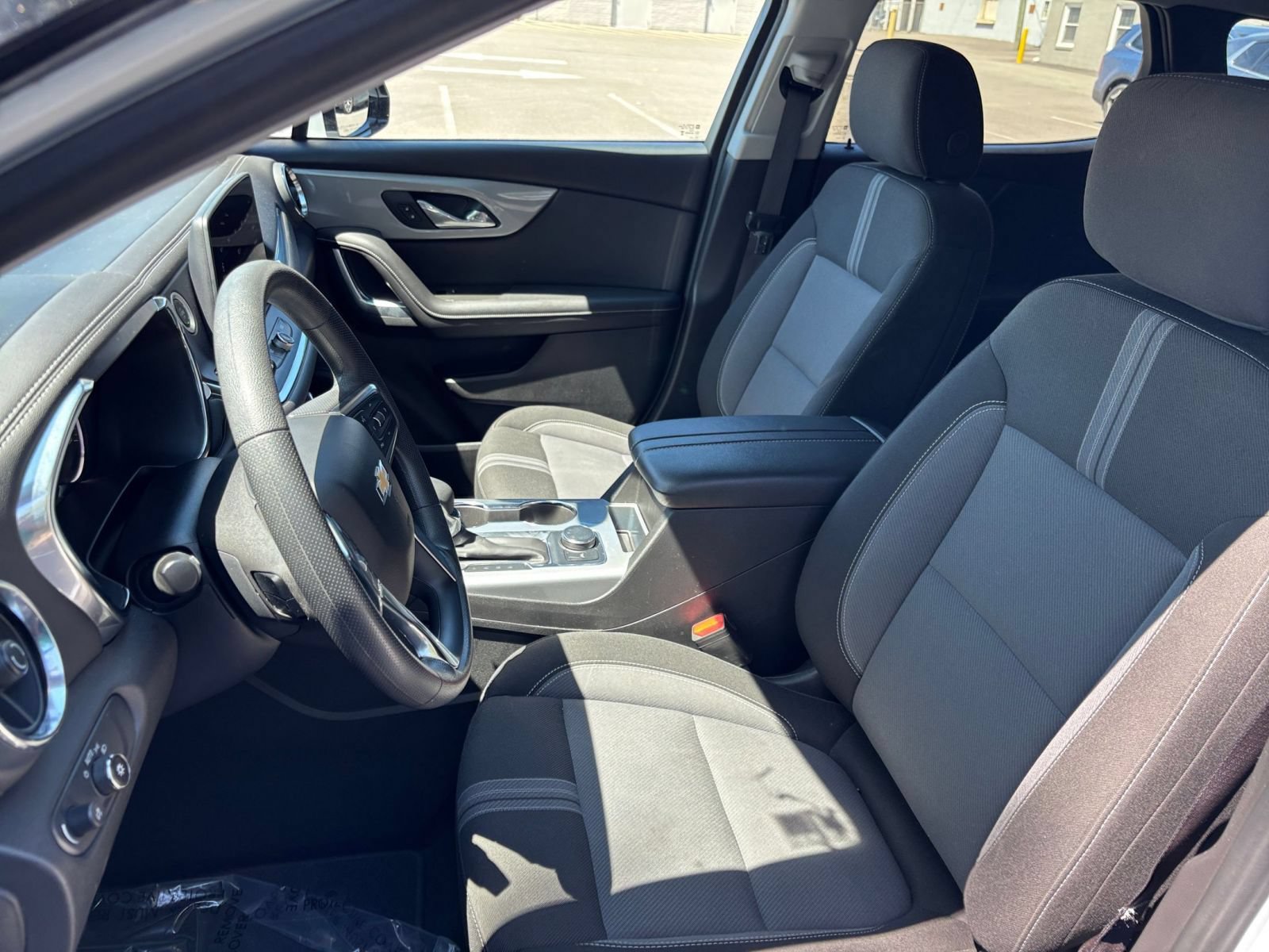 Used 2025 Chevrolet Blazer LT FWD image 38