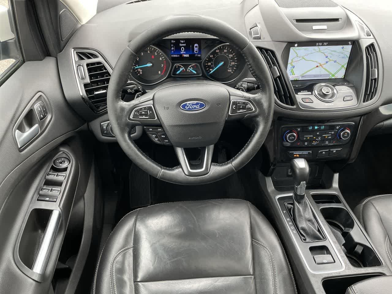 Used 2017 Ford Escape Titanium AWD/4WD image 19