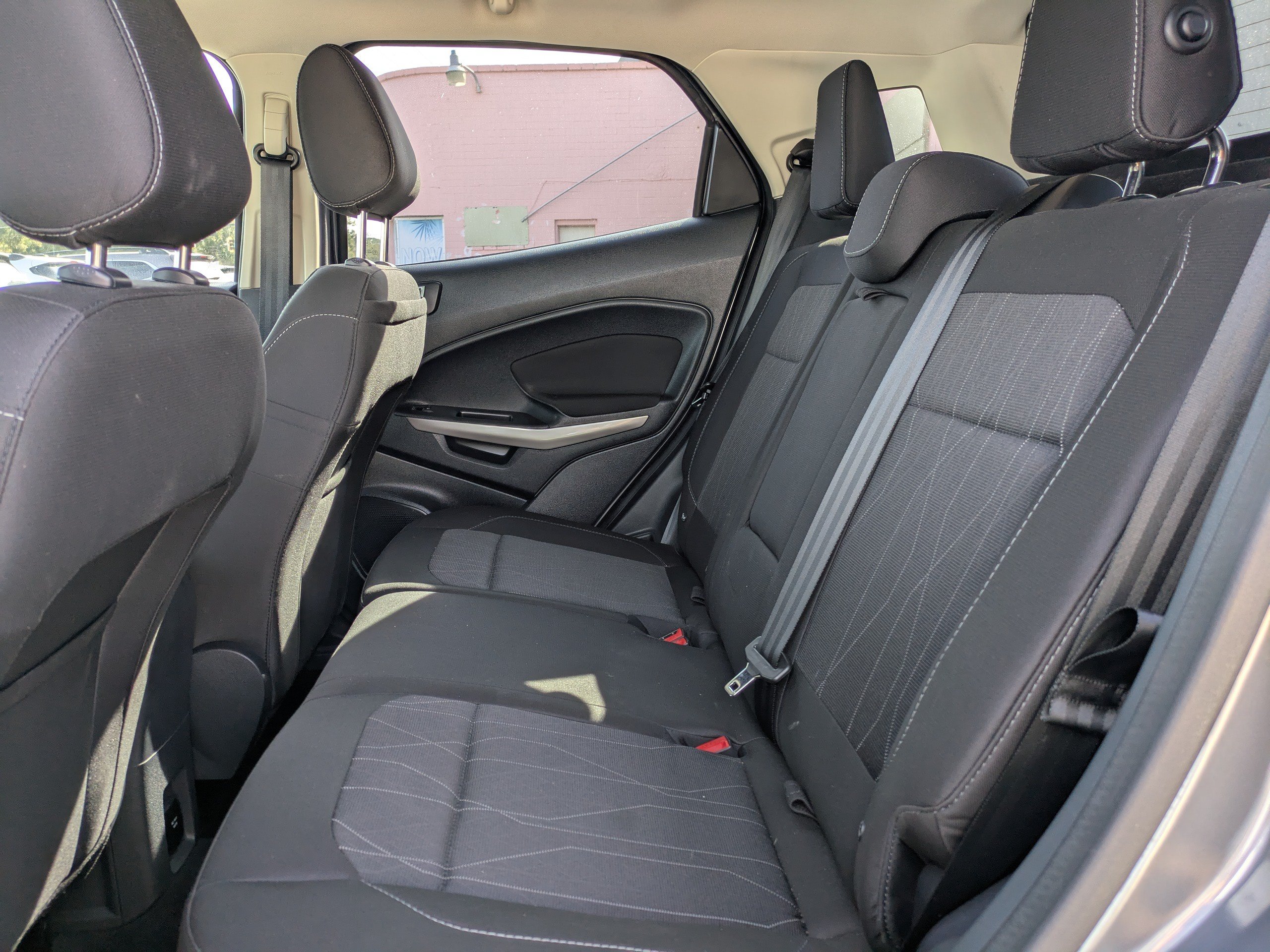 Used 2019 Ford EcoSport SE w/ SE Convenience Package FWD image 12