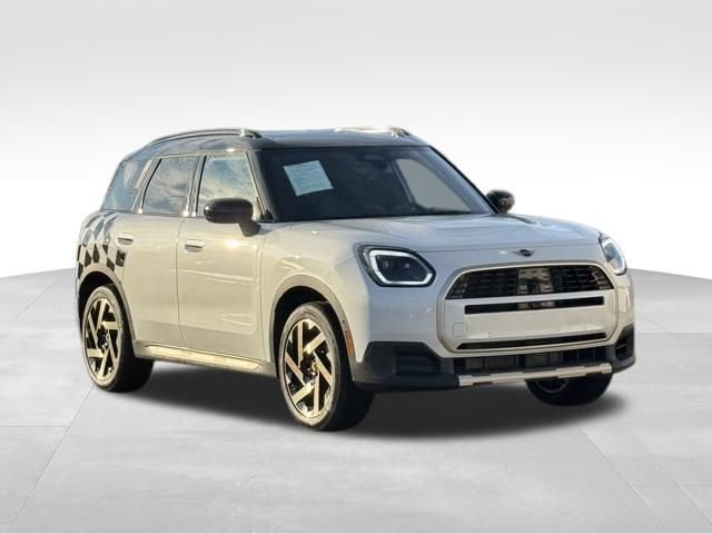 Certified 2025 MINI Cooper Countryman S AWD/4WD image 1
