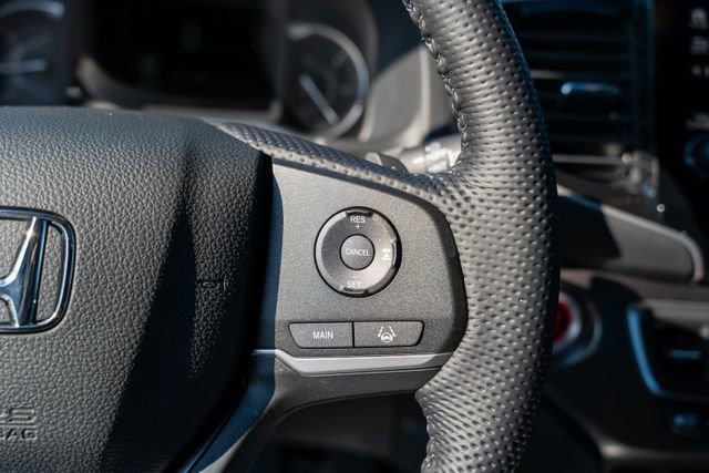 Used 2025 Honda Passport EX-L image 27