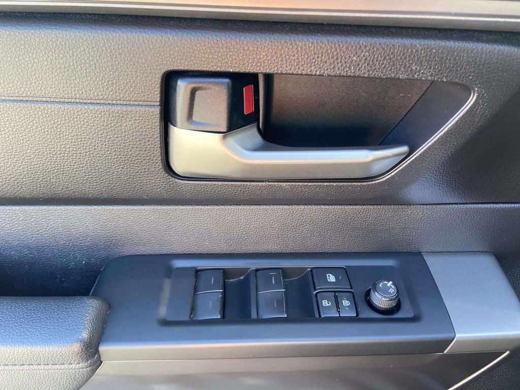 Used 2022 Toyota Tundra SR5 w/ SR5 Premium Package image 12