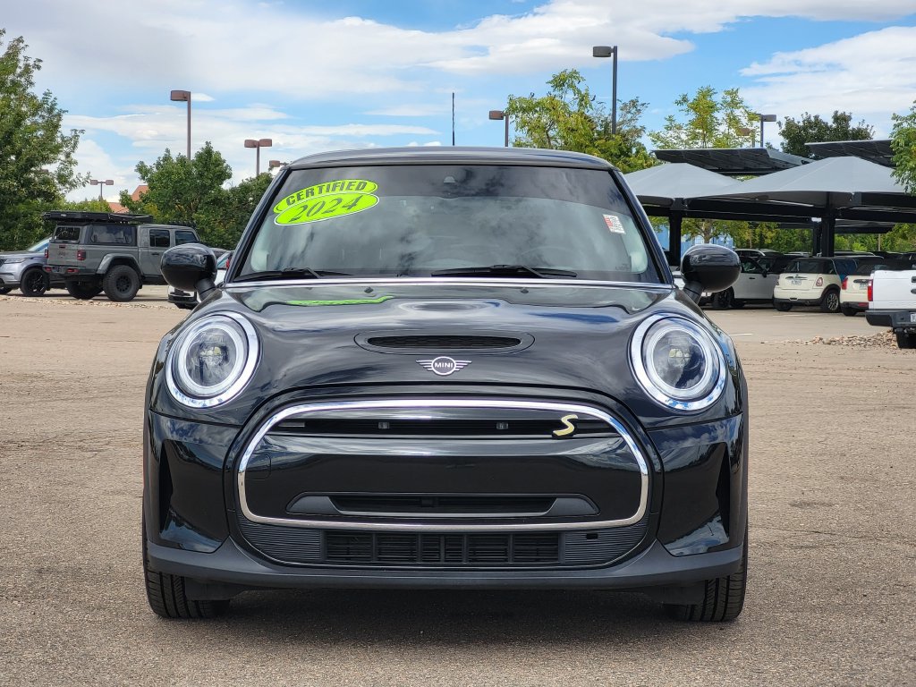 Used 2024 MINI Cooper SE FWD image 2