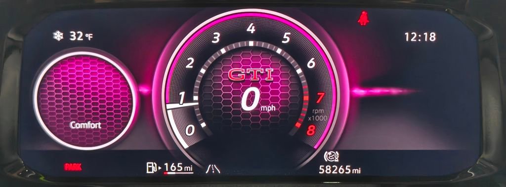Used 2022 Volkswagen GTI SE image 64