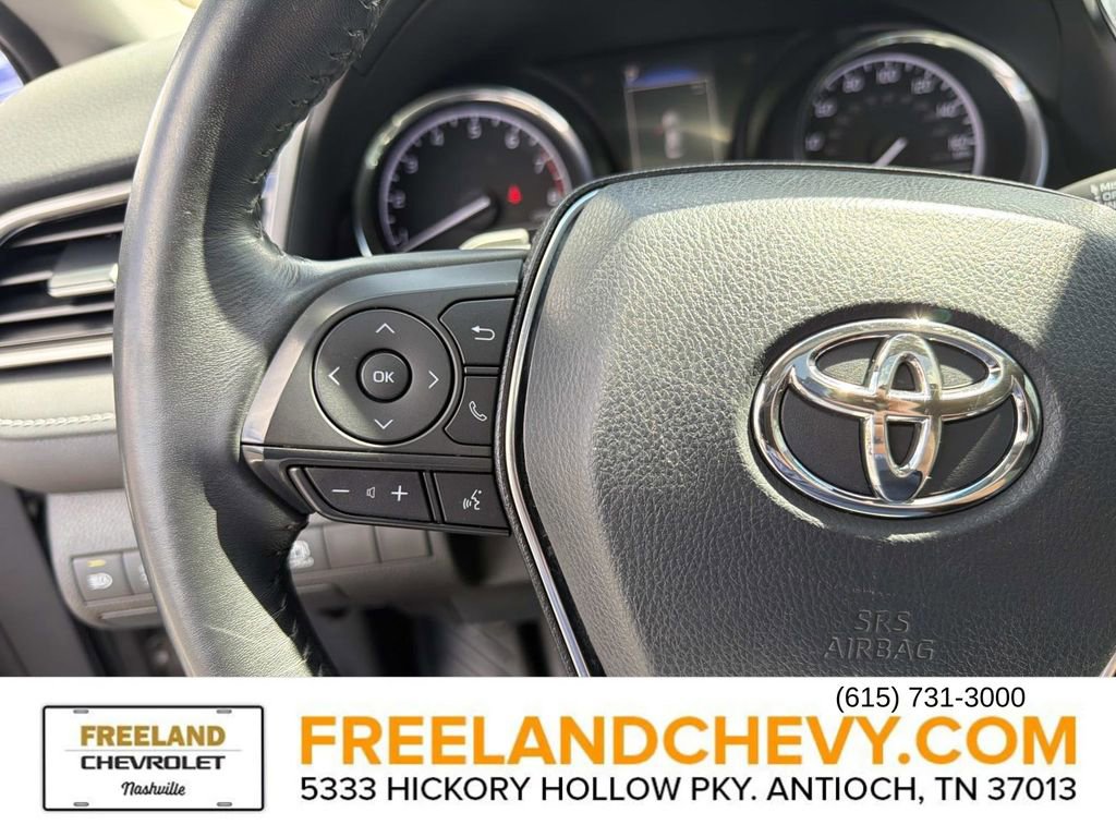 Used 2020 Toyota Camry SE image 29