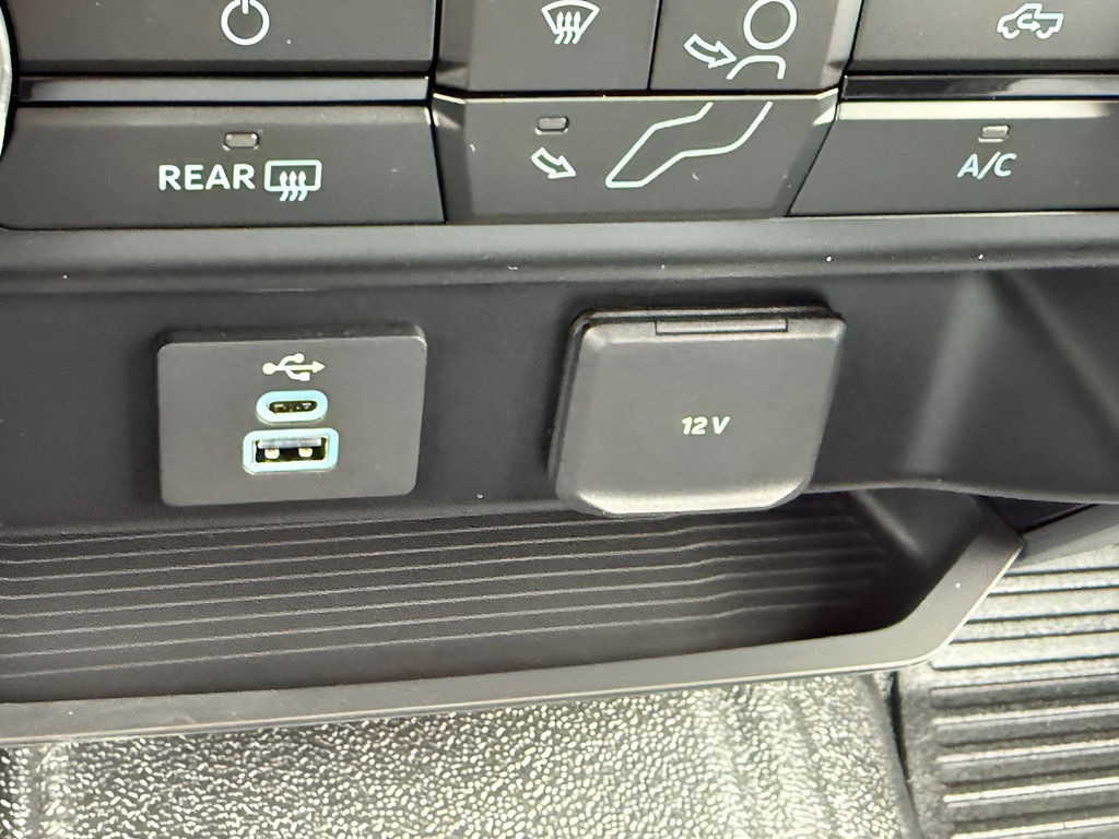 New 2026 Ford F350 XL w/ 360-Degree Camera Package AWD/4WD image 14