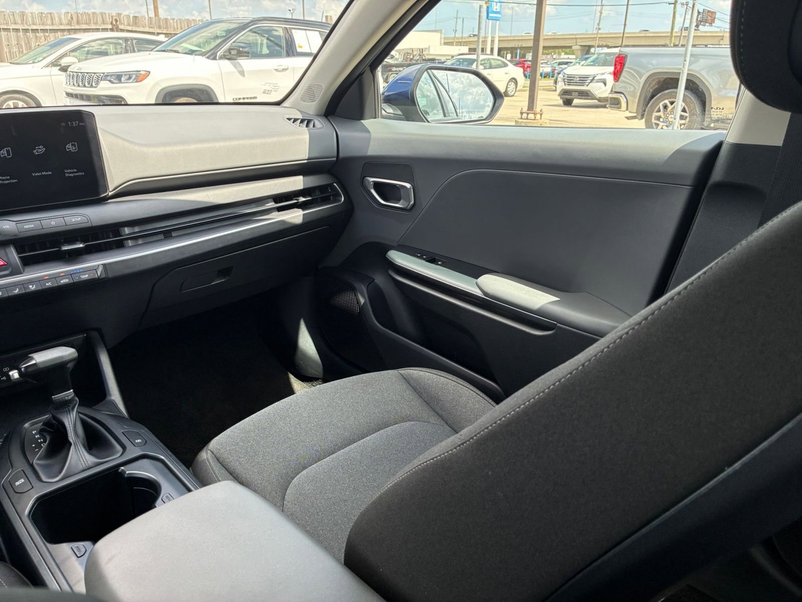 Used 2025 Kia K4 FWD image 28
