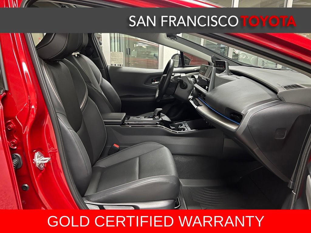 Used 2024 Toyota Prius Limited w/ Limited Premium Package FWD image 20