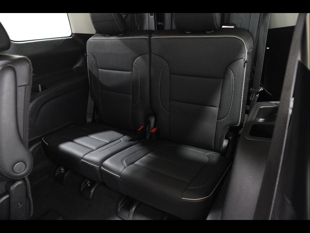 Used 2021 GMC Acadia Denali w/ LPO, Floor Liner Package image 22