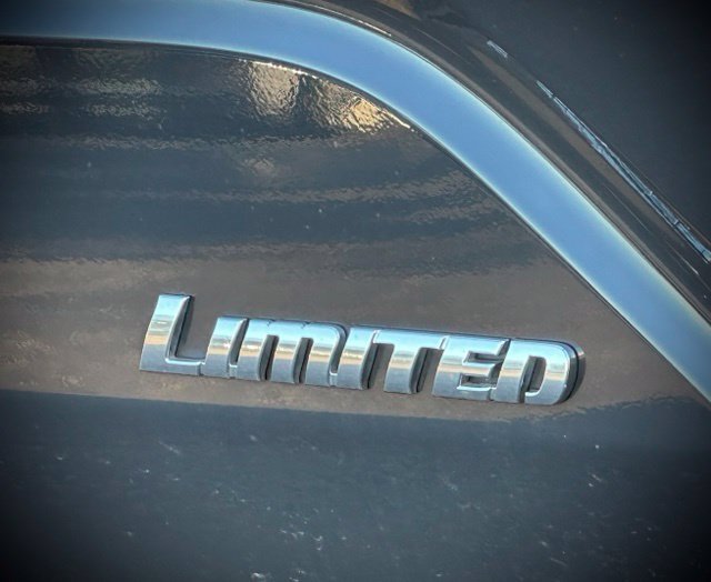 Used 2025 Toyota 4Runner TRD Sport Premium AWD/4WD image 9