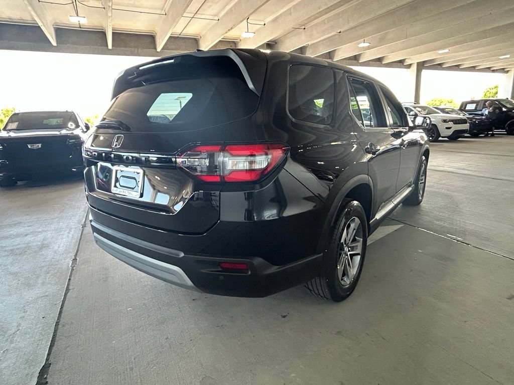 Used 2023 Honda Pilot EX-L image 5