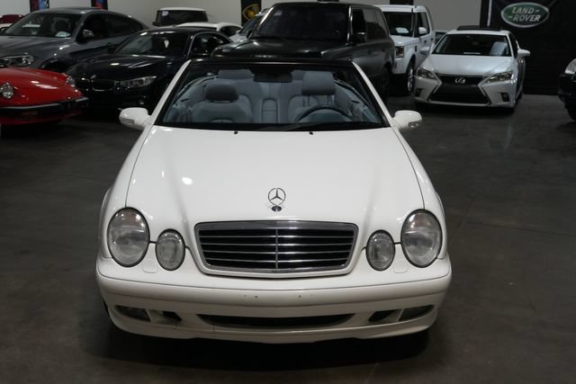 Used 2002 Mercedes-Benz CLK 320 Cabriolet w/ K4 Opt Pkg image 3
