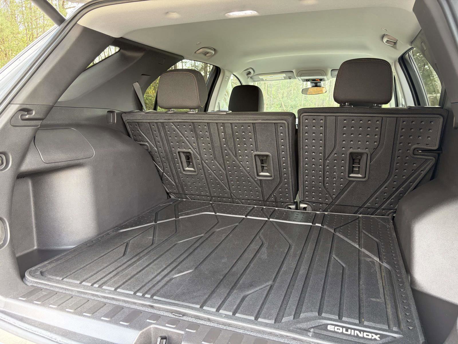 Used 2024 Chevrolet Equinox LT w/ LPO, Floor Liner Package image 28