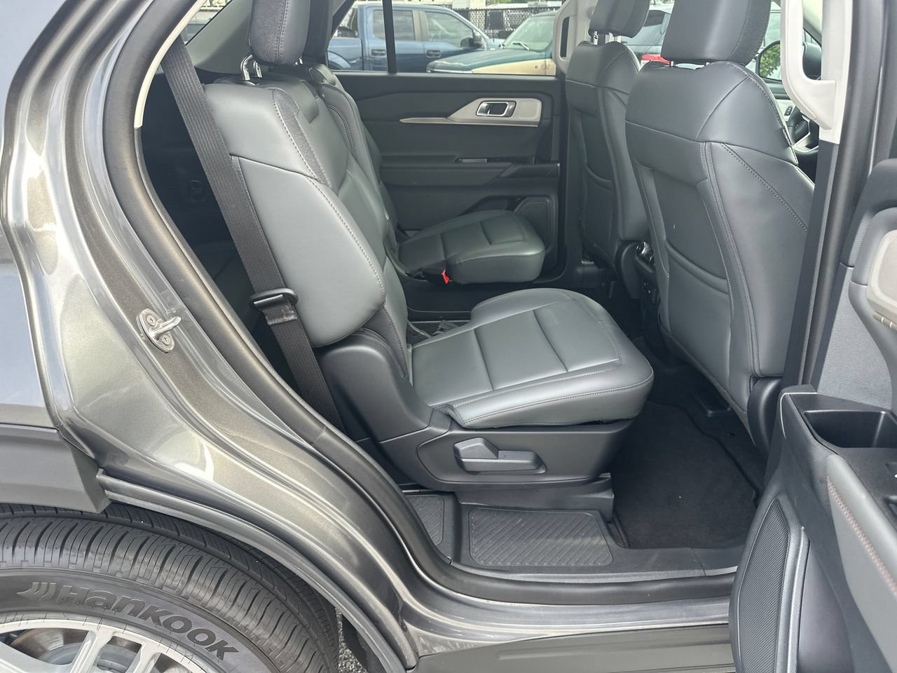 New 2026 Ford Explorer Active w/ Active Comfort Package RWD image 15