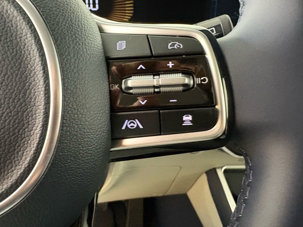 New 2026 Kia Carnival EX image 23