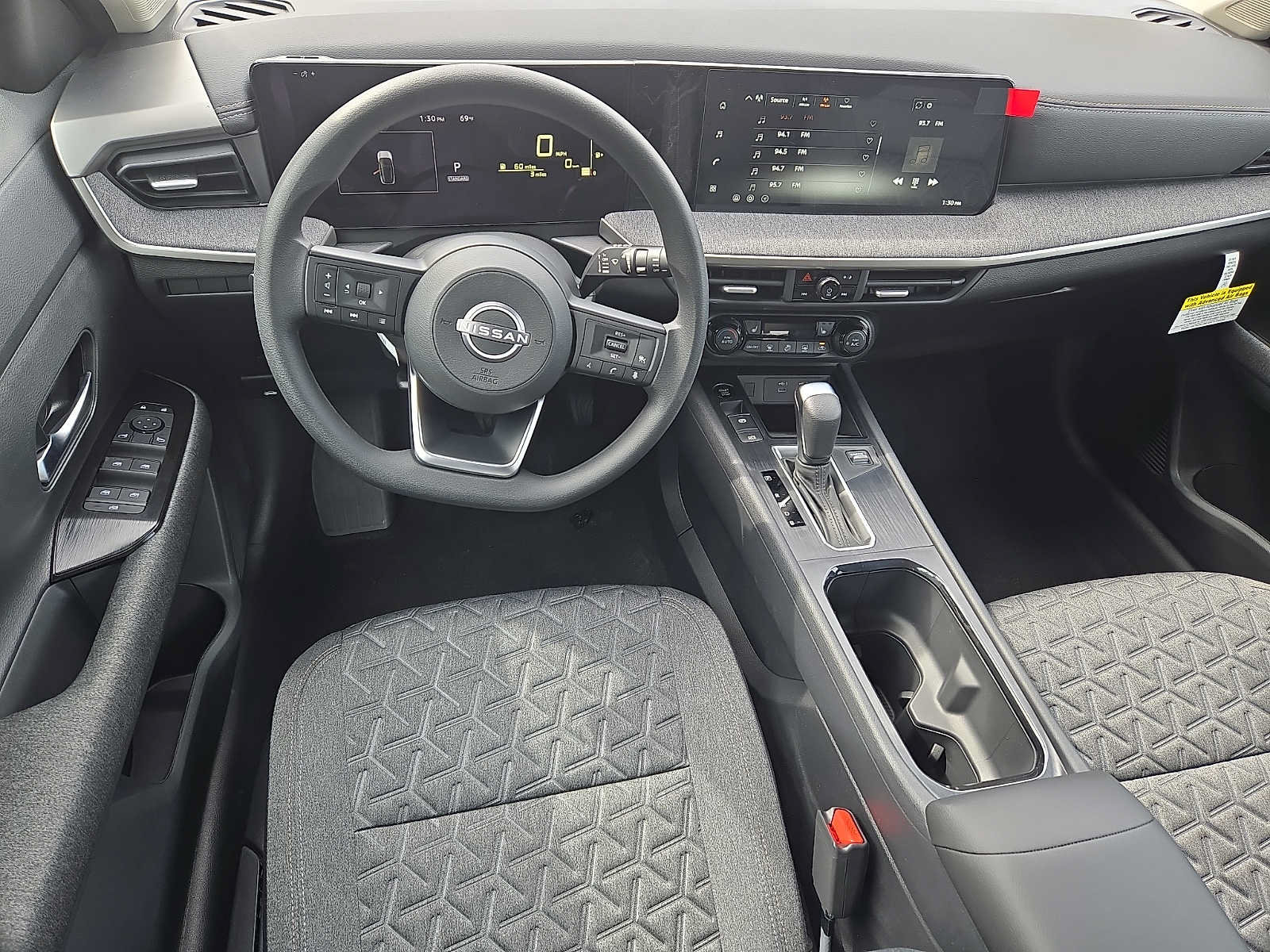 New 2027 Nissan Kicks SV AWD/4WD image 10