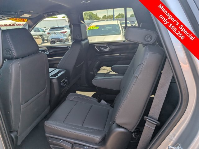 Used 2024 Chevrolet Tahoe Z71 w/ Luxury Package AWD/4WD image 10