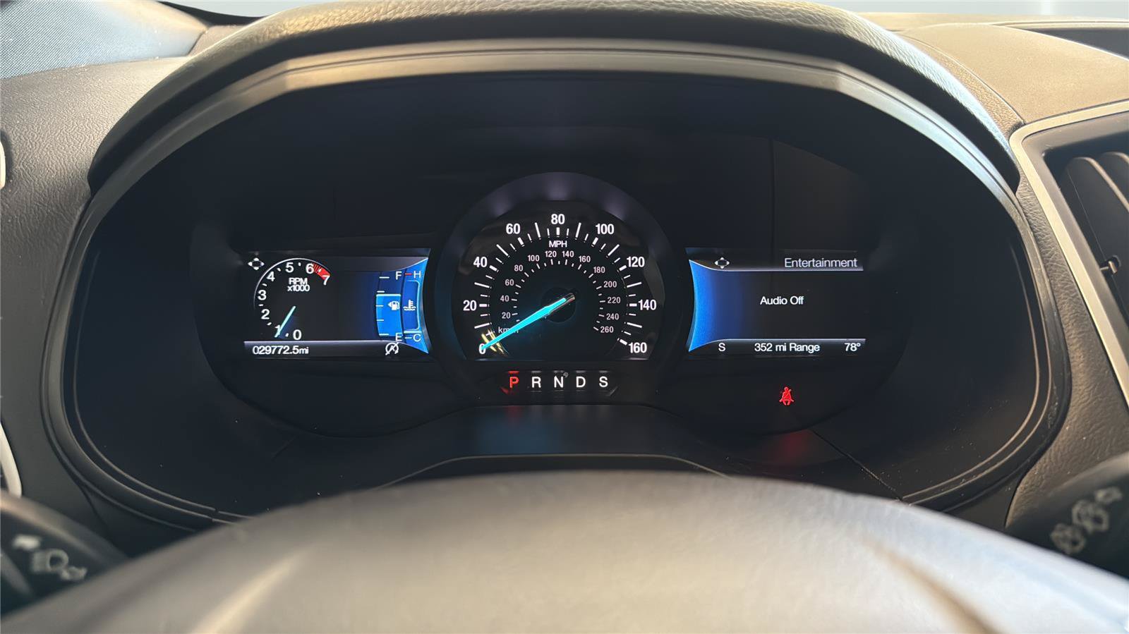 Used 2022 Ford Edge ST-Line w/ Class II Trailer Tow Package AWD/4WD image 14