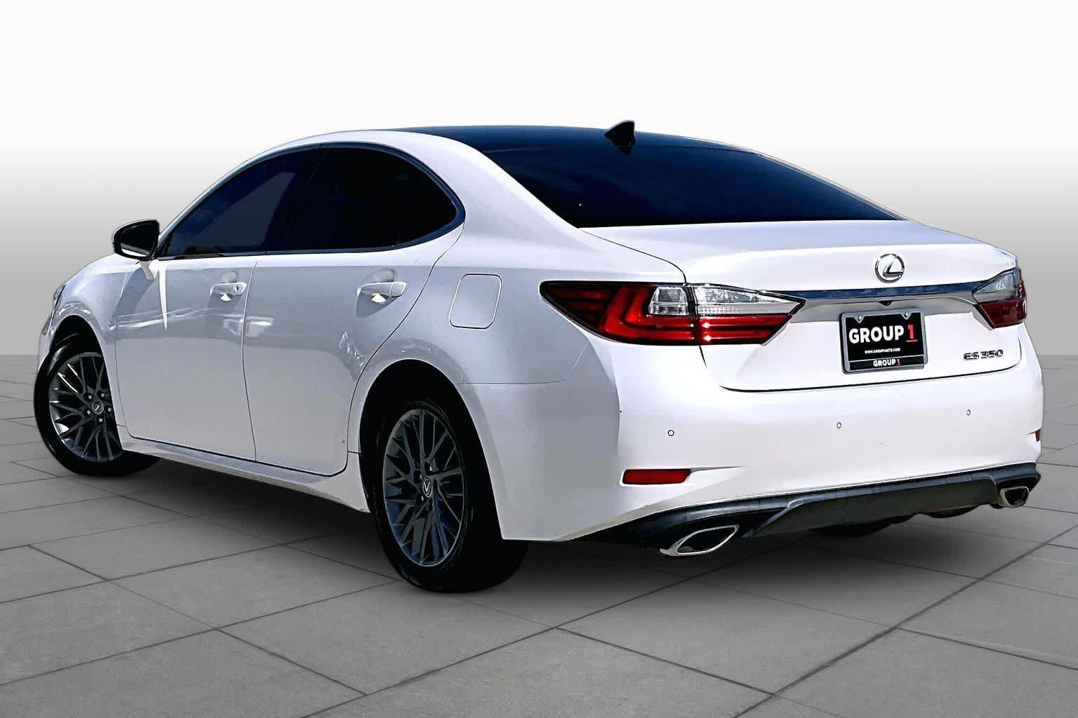 Used 2018 Lexus ES 350 w/ Navigation System Package FWD image 12