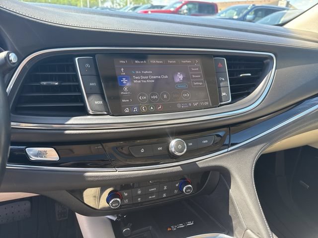 Used 2024 Buick Enclave Avenir w/ Avenir Technology Package AWD/4WD image 25