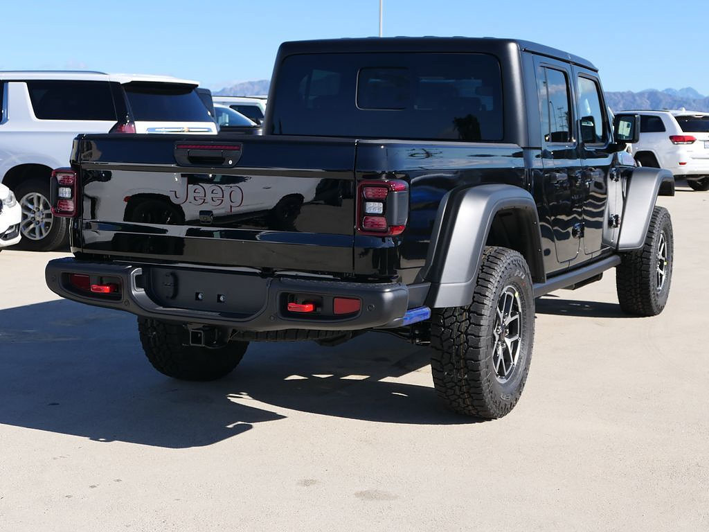 New 2026 Jeep Gladiator Rubicon w/ Safety Group AWD/4WD image 2